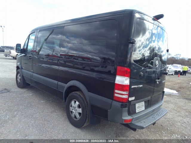35988428 :رقم المزاد ، WDZPE7DD3GP199388 vin ، 2016 Mercedes-benz Sprinter Passenger Vans مزاد بيع