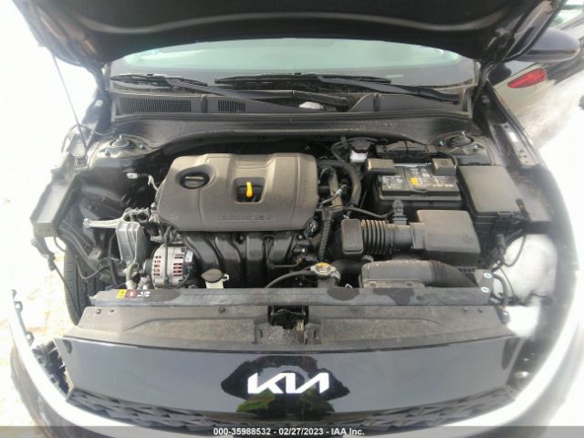 3KPF24AD7NE466990 KIA Forte Lxs
