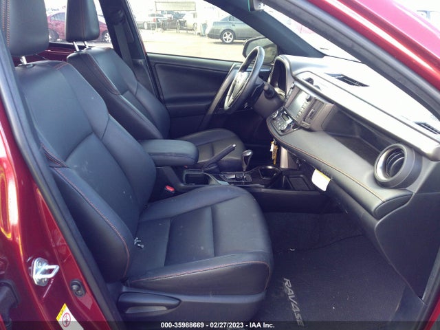 Toyota RAV4 SE 2018 JTMNFREV8JD109099 Image 7