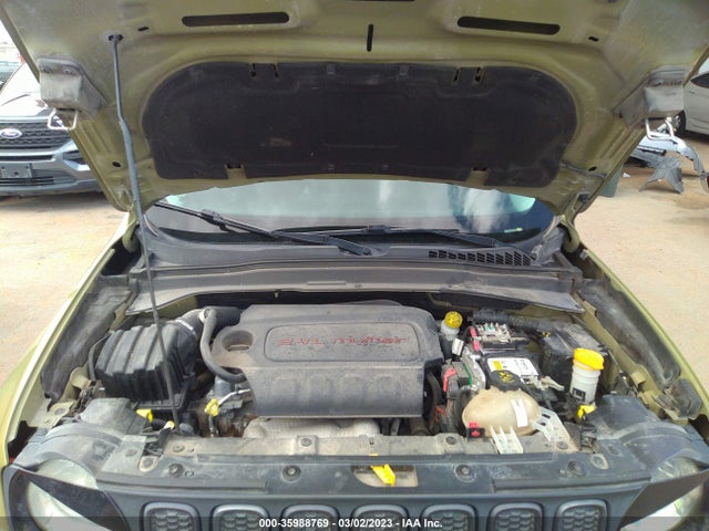 ZACCJBCT3FPB82081 Jeep Renegade Trailhawk
