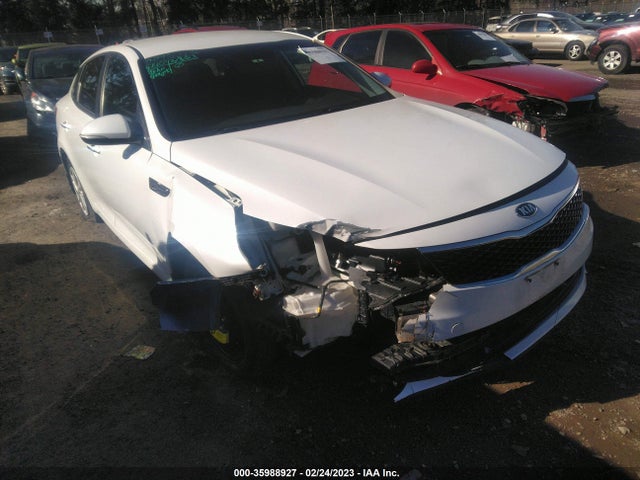 2016 Kia Optima, VIN: KNAGT4L32G5084626