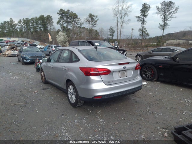2018 Ford Focus, VIN: 1FADP3F23JL212985