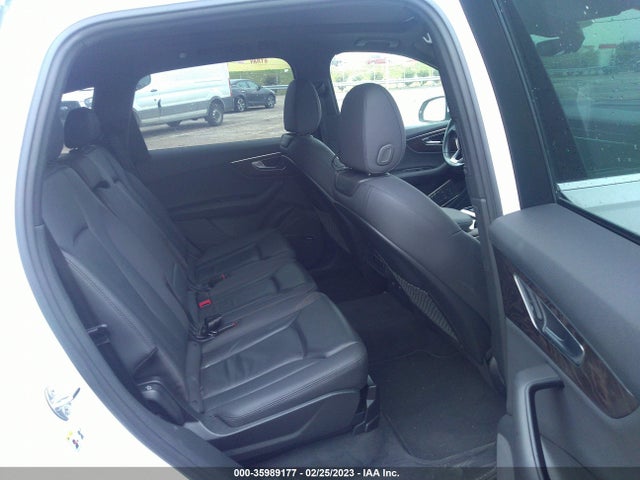 2020 Audi Q7, VIN: WA1LXAF70LD002356