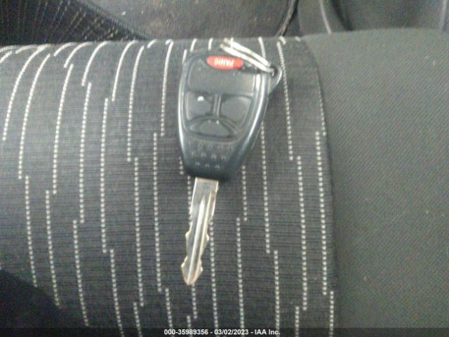 1J4AA5D11BL516851 Jeep Wrangler Sahara