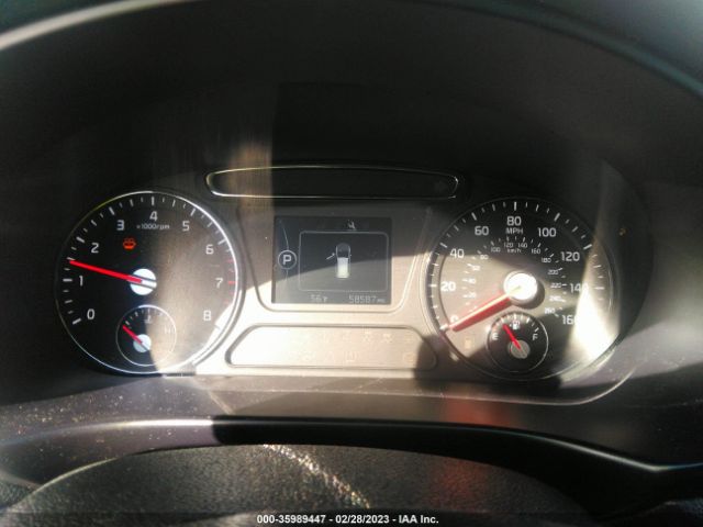 5XYPG4A38HG288463 KIA SORENTO LX
