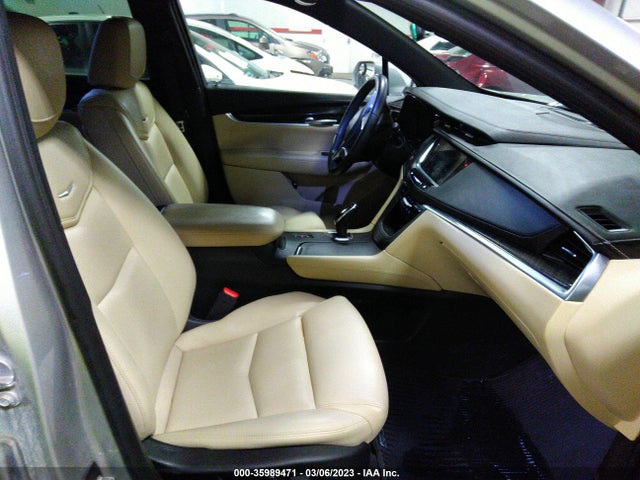 1GYKNBRS9JZ132949 Cadillac Xt5 Awd