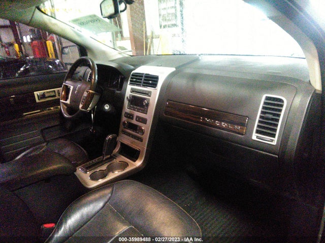Lincoln MKX 2010 2LMDJ8JC5ABJ05798 Image 5