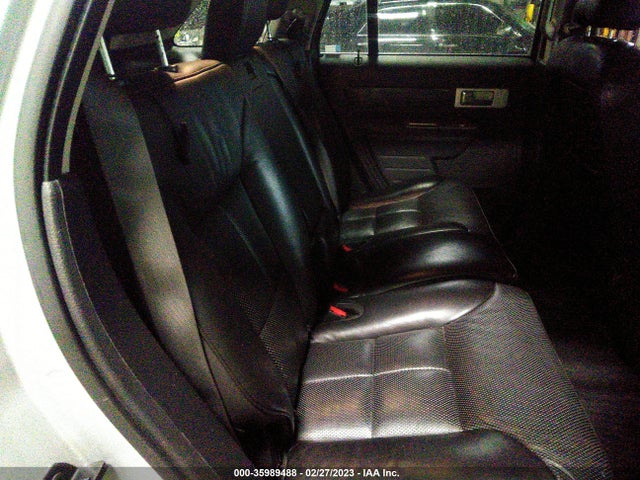 Lincoln MKX 2010 2LMDJ8JC5ABJ05798 Image 8