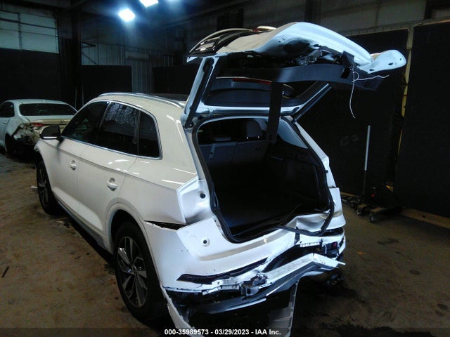 WA1BAAFY9M2136527 Audi Q5 Premium Plus