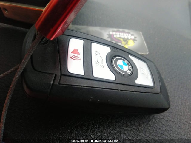 BMW 3 Series 320i 2017 WBA8E1G32HNU18520 Image 11