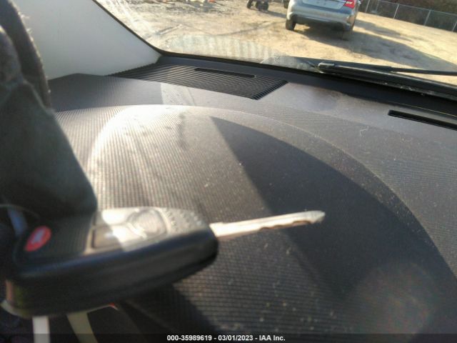 1B3HB28B98D678900 Dodge CALIBER SE