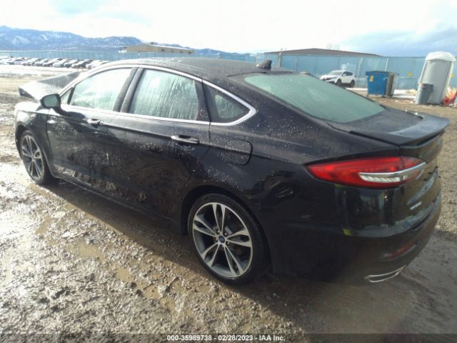 3FA6P0D95KR153206 Ford Fusion Titanium