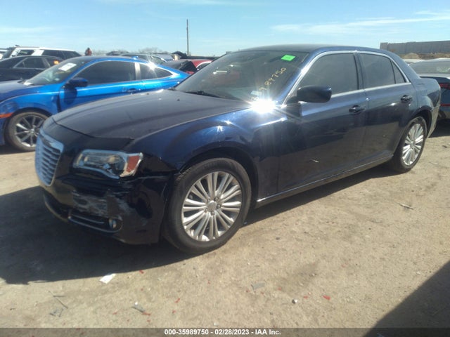 2C3CCARG1EH316055 Chrysler 300