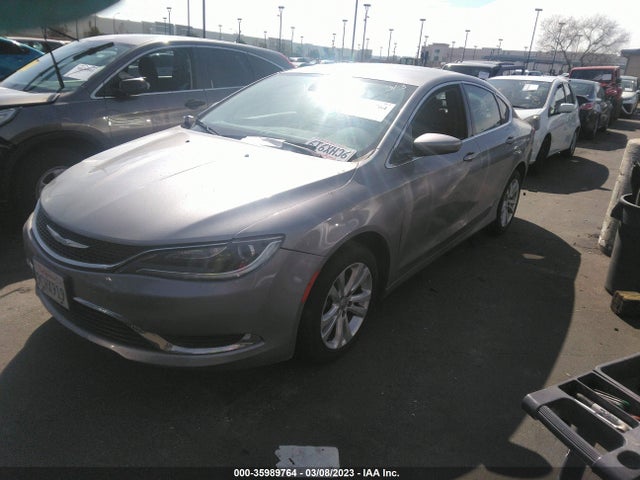Chrysler 200 Limited 2016 1C3CCCAB7GN157645 Image 2