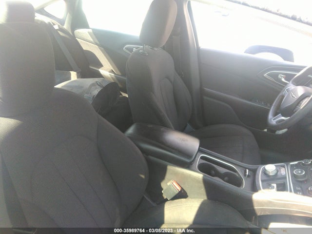 Chrysler 200 Limited 2016 1C3CCCAB7GN157645 Image 5