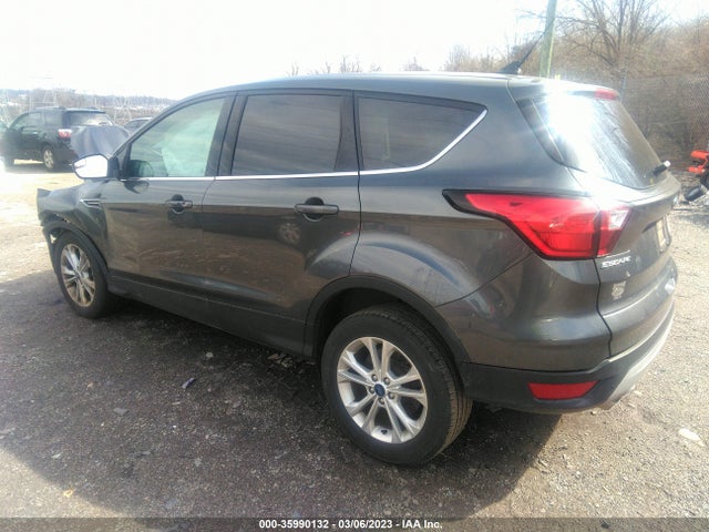 Ford ESCAPE SE 2019 1FMCU9GD3KUB19408 Image 3