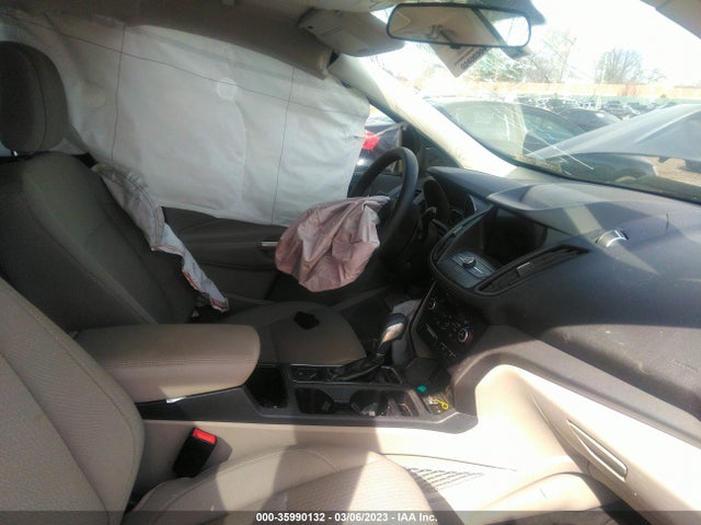 Ford ESCAPE SE 2019 1FMCU9GD3KUB19408 Image 5