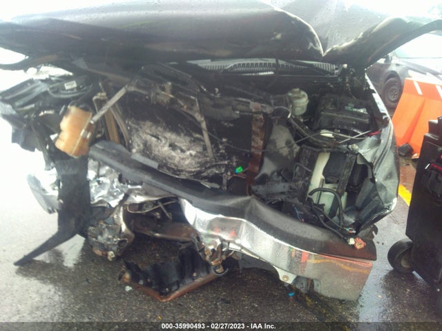 Chevrolet Avalanche 2003 3GNEK13T93G272890 Image 6