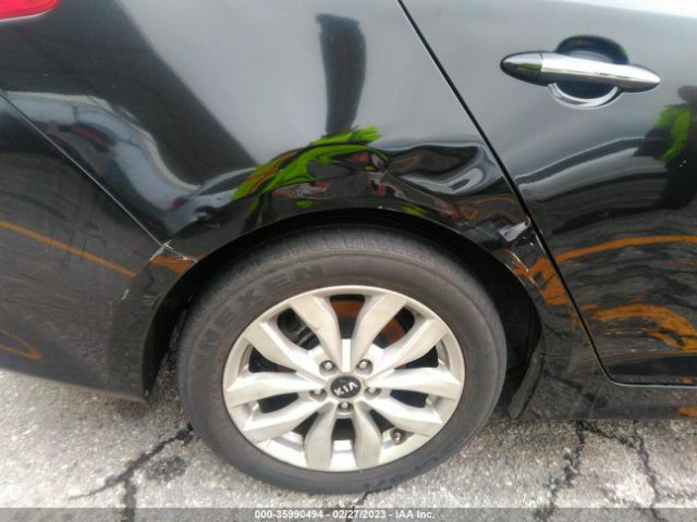 KNAGM4A75F5616811 KIA Optima Lx