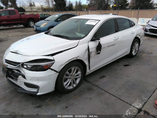 Chevrolet MALIBU LT 2018 1G1ZD5ST1JF265677 Image 2