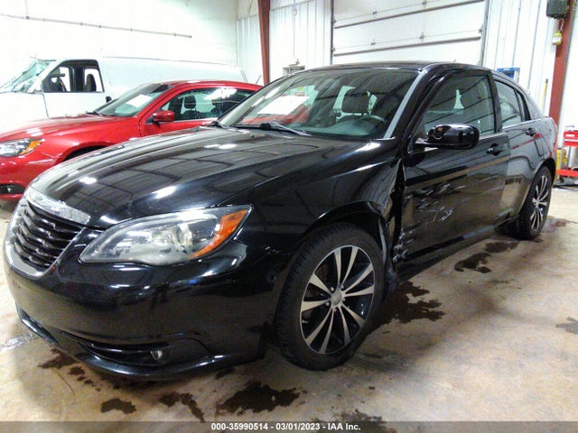 1C3CCBCG3EN179464 Chrysler 200 Limited