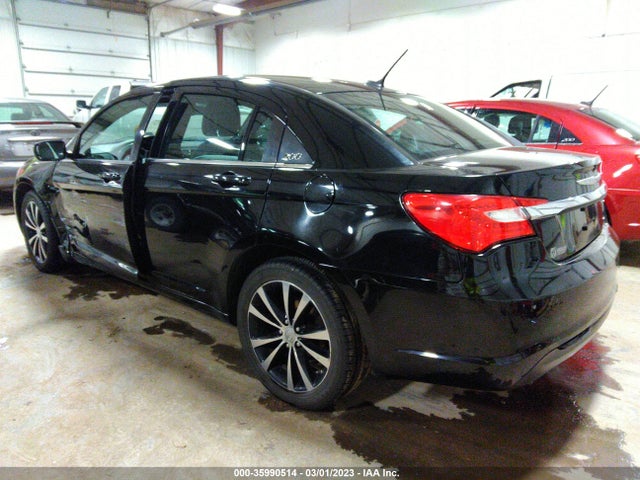 1C3CCBCG3EN179464 Chrysler 200 Limited