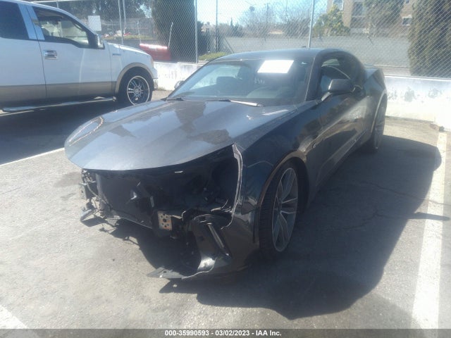 Chevrolet Camaro 1lt 2018 1G1FB1RS0J0125069 Image 2