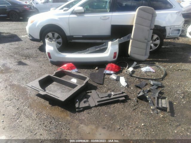 4S4BRBCC6B3417457 Subaru Outback 2.5i Prem Awp