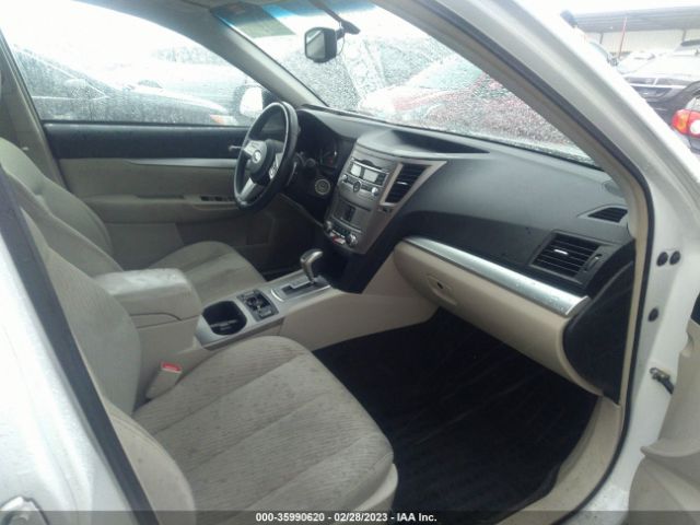 4S4BRBCC6B3417457 Subaru Outback 2.5i Prem Awp
