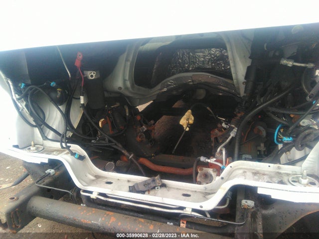 Chevrolet EXPRESS CARGO VAN 2018 1GCWGAFP4J1333040 Image 11