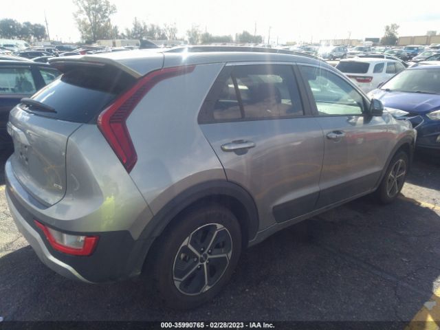 KNDCR3LE2P5034319 KIA NIRO EX