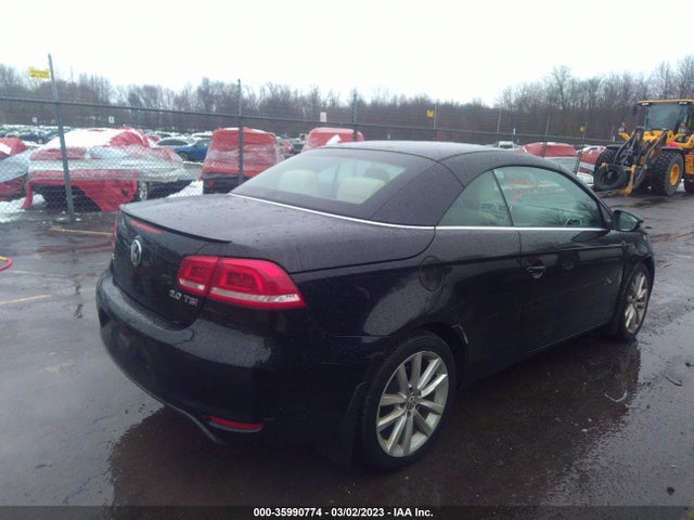 2015 Volkswagen Eos, VIN: WVWBW8AH3FV002833