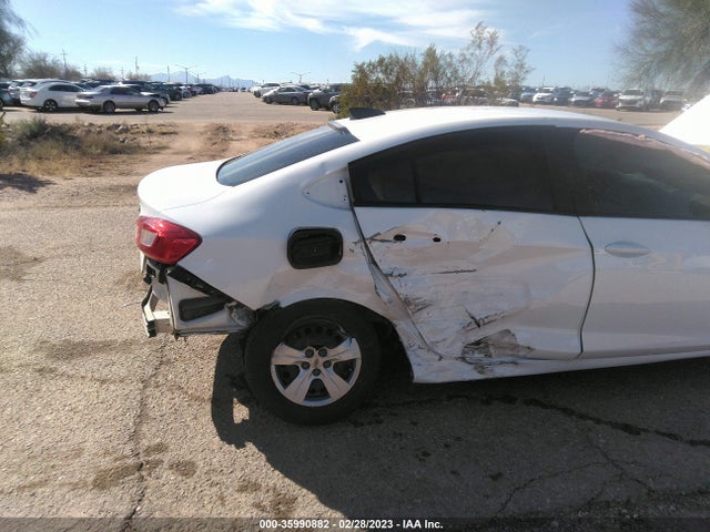 Chevrolet CRUZE LS 2018 1G1BC5SM8J7225071 Image 6