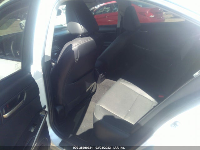 JTHBA1D28J5082683 Lexus Is Is 300