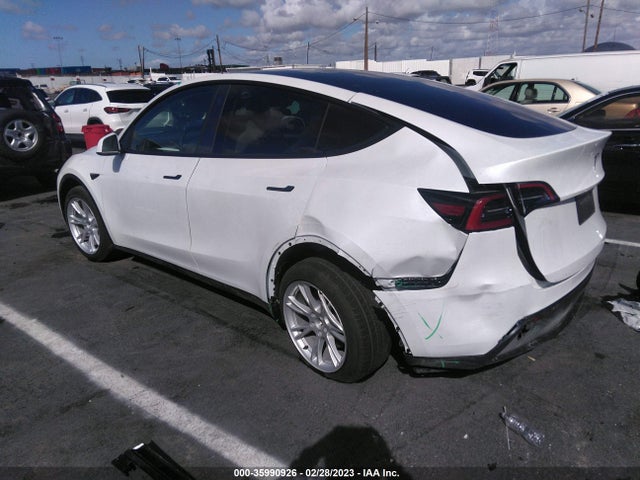 Tesla Model Y Long Range 2023 7SAYGDEEXPF620282 Image 3