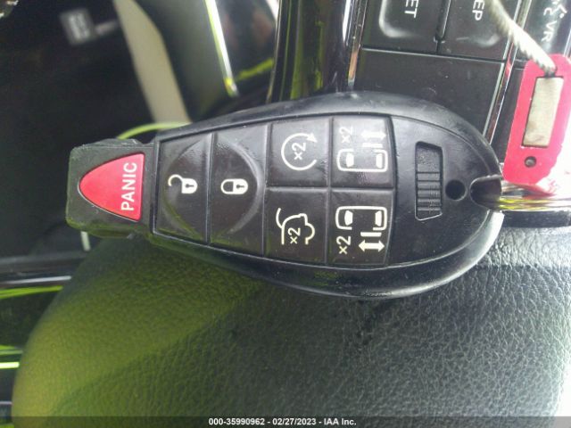 2C4RDGCG8HR814668 Dodge Grand Caravan Sxt