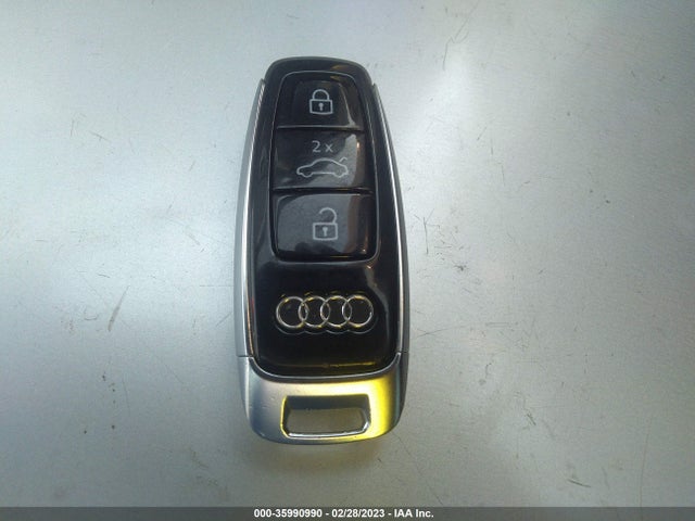 2020 Audi S6, VIN: WAUFFAF27LN026204