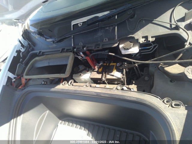 Tesla Model Y Long Range 2021 5YJYGDEE0MF086170 Image 11
