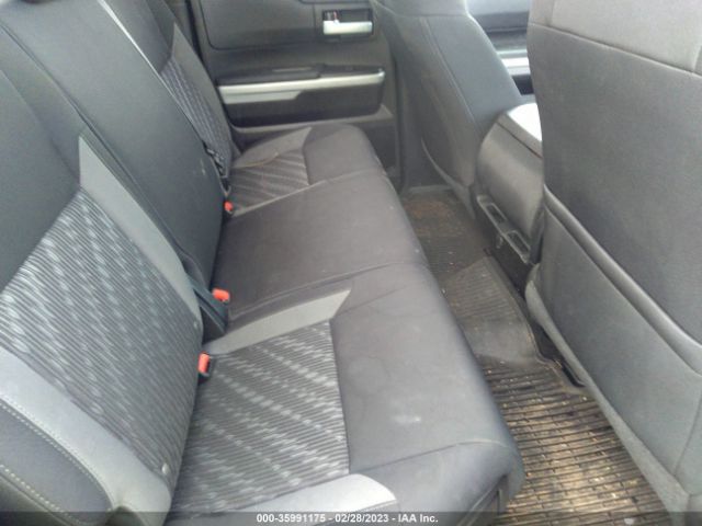 5TFUY5F12KX812837 Toyota Tundra 4wd Sr/sr5/limited