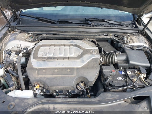 2015 Acura RLX, VIN: JH4KC1F52FC001553