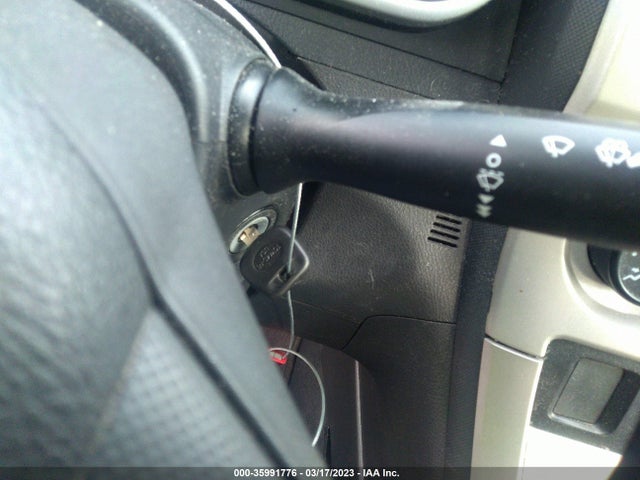 Toyota Matrix 2009 2T1KU40E29C060980 Image 3