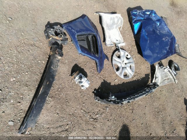3KPF24AD9KE043498 KIA Forte Lxs