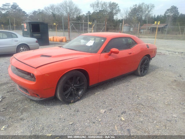 Dodge Challenger Sxt Plus 2018 2C3CDZAG0JH334032 Image 2