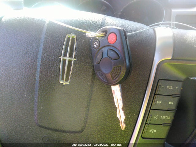Lincoln MKZ 2012 3LNHL2GC3CR809045 Image 3