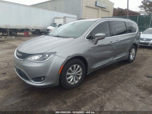 2C4RC1BG1HR611056 Chrysler Pacifica Touring-l