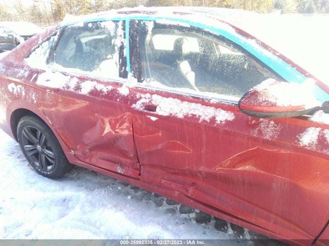3VW7M7BU2NM012731 Volkswagen JETTA SE