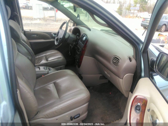2C8GP64L93R239685 Chrysler Town & Country Limited