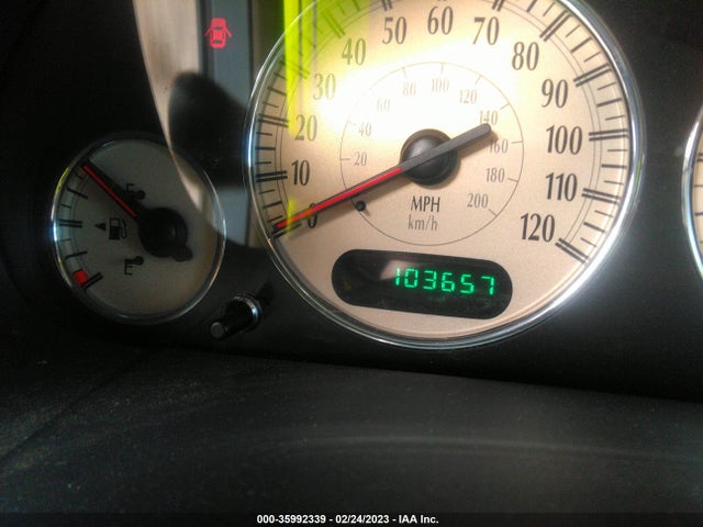 2C8GP64L93R239685 Chrysler Town & Country Limited