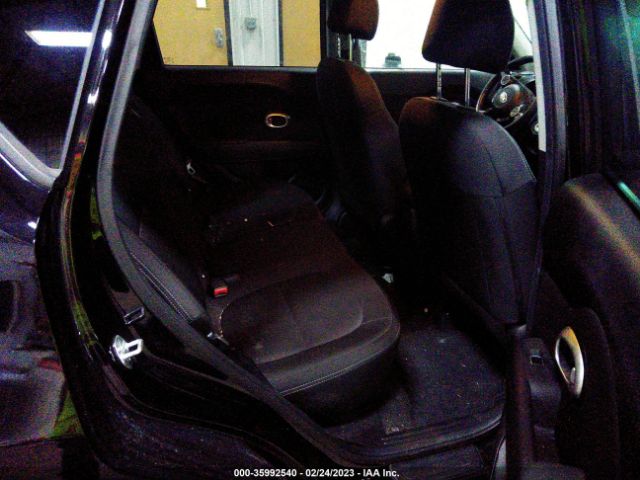 KNDJN2A28J7590278 KIA Soul Base