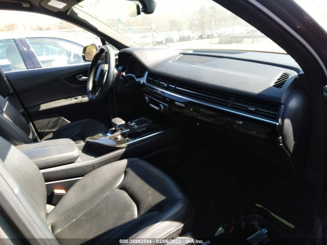 WA1LAAF74HD030539 Audi Q7 Premium Plus